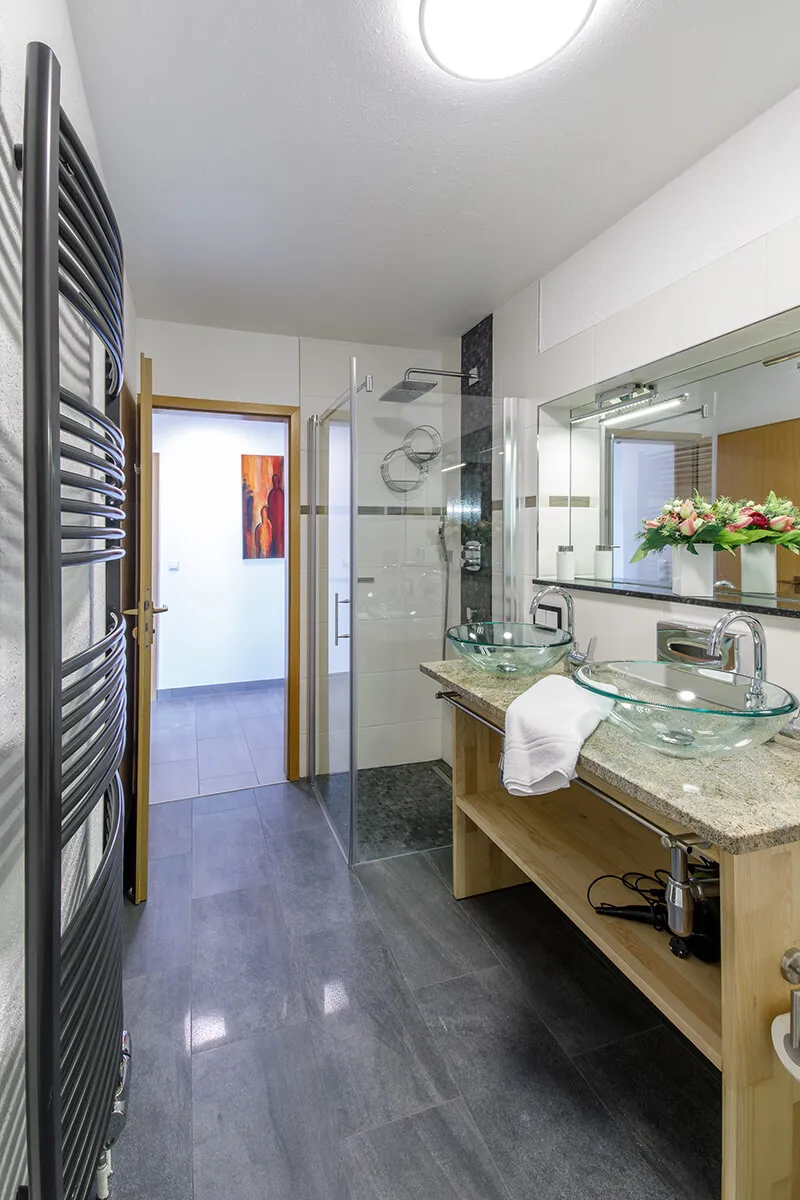 Badezimmer – Ferienhaus an der Haslach